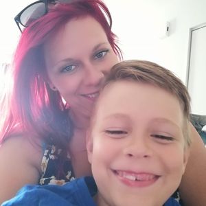 Meet your Posher, Caroll-ann